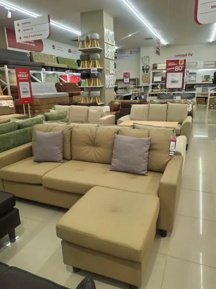 Sofa tamu tasyi