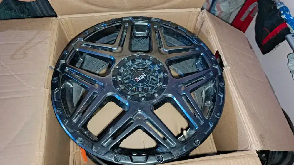 Velg HSR konga R16 like new