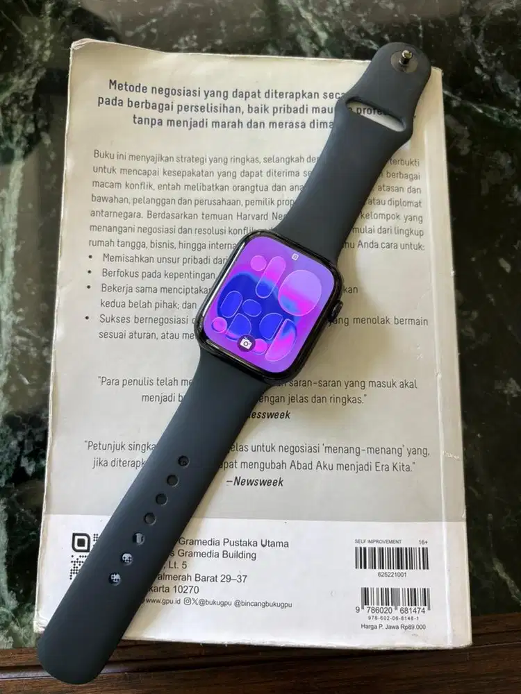 Apple Watch Series 8, 45MM, iBox, Black