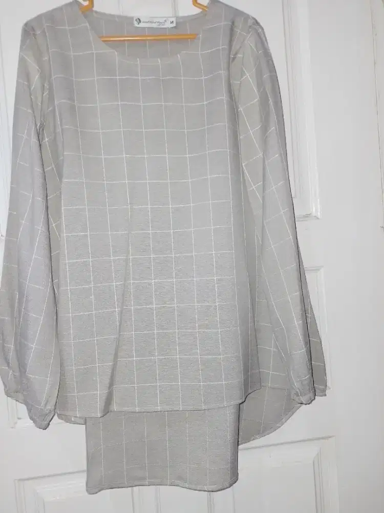 Jual Baju Wanita Lengan Panjang