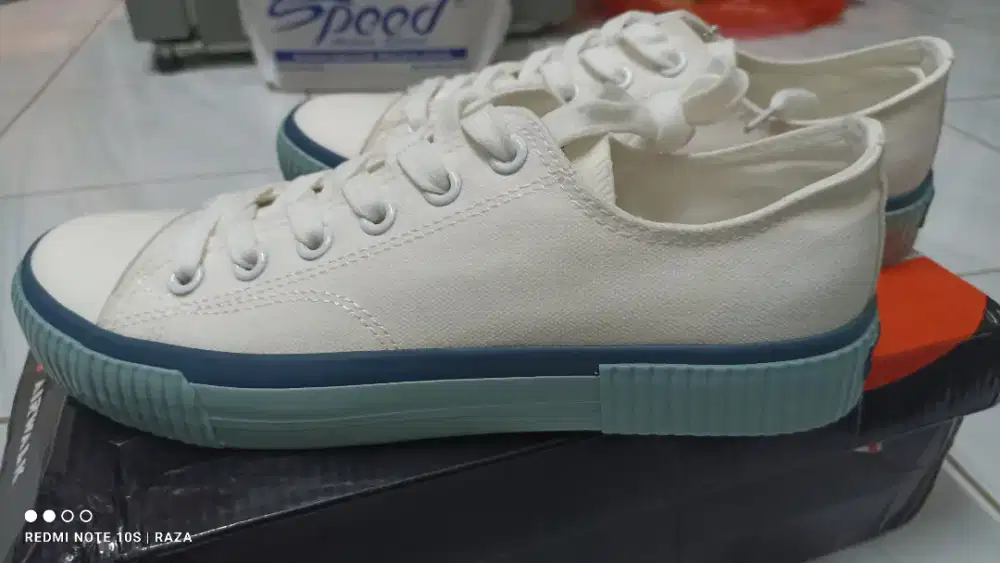 Sepatu sneakers airwalk teo no 41