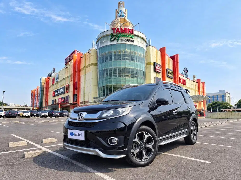 TDP RENDAH - Honda BR-V 1.5 Prestige Bensin-AT 2016 Hitam CJUSB
