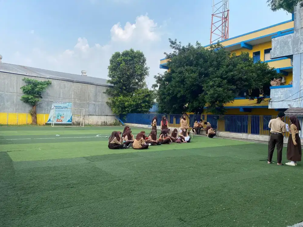 Gedung sekolah area setu burangkeng dekat tol cibitung cimanggis
