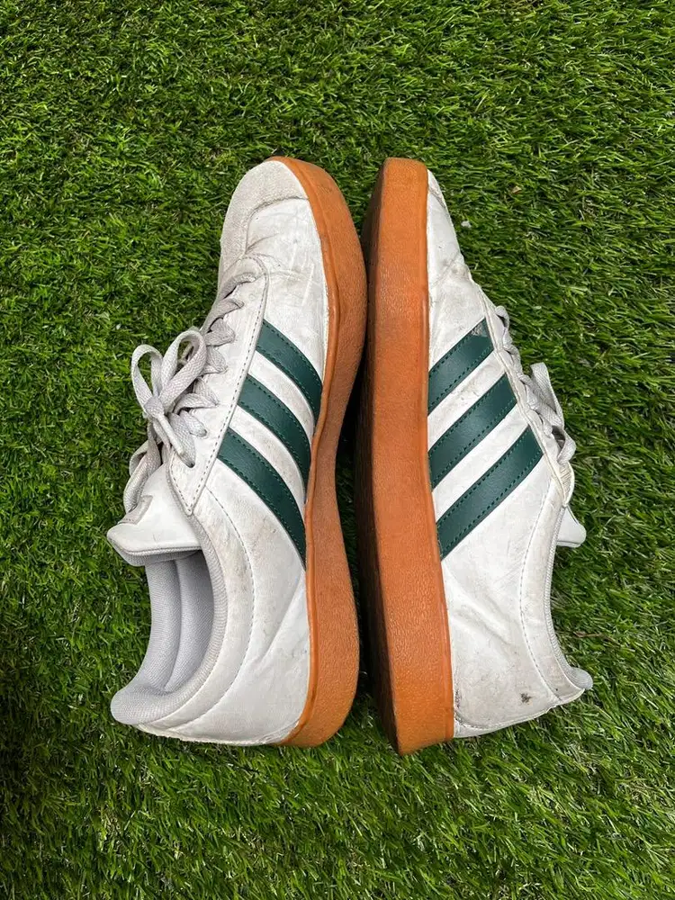 sepatu adidas original