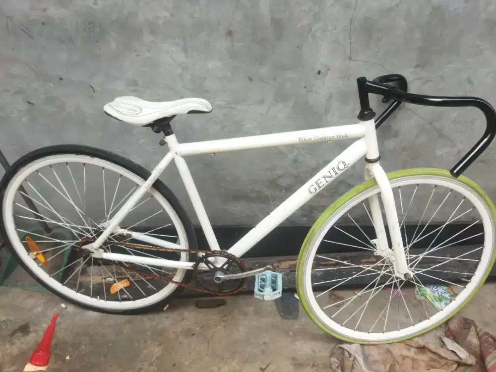 Sepeda fixie terpedo