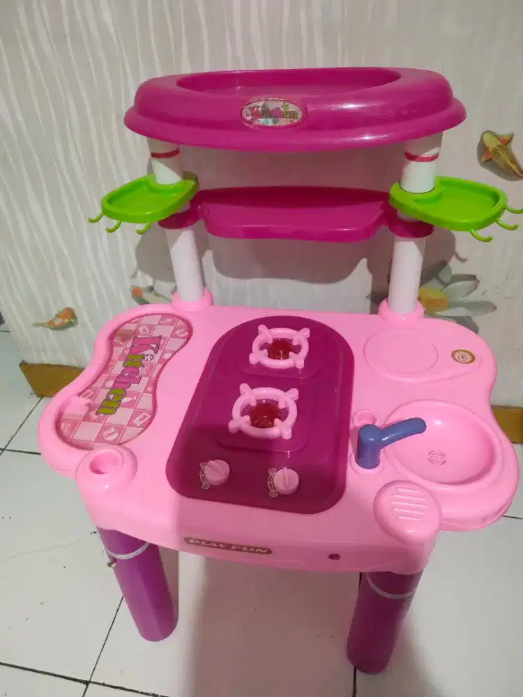 Mainan dapur dan mainan bayi bekas