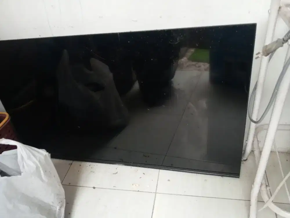 Tv rusak bekas 43in