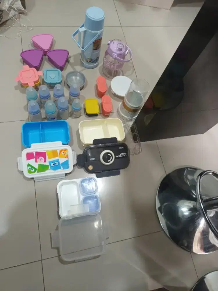 perlengkapan makan dan minum