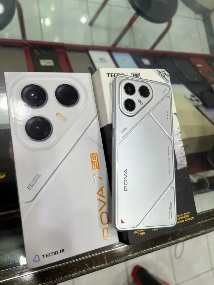 Tecno Pova 7 5g 
Ram 8/256gb
Mulus 95%