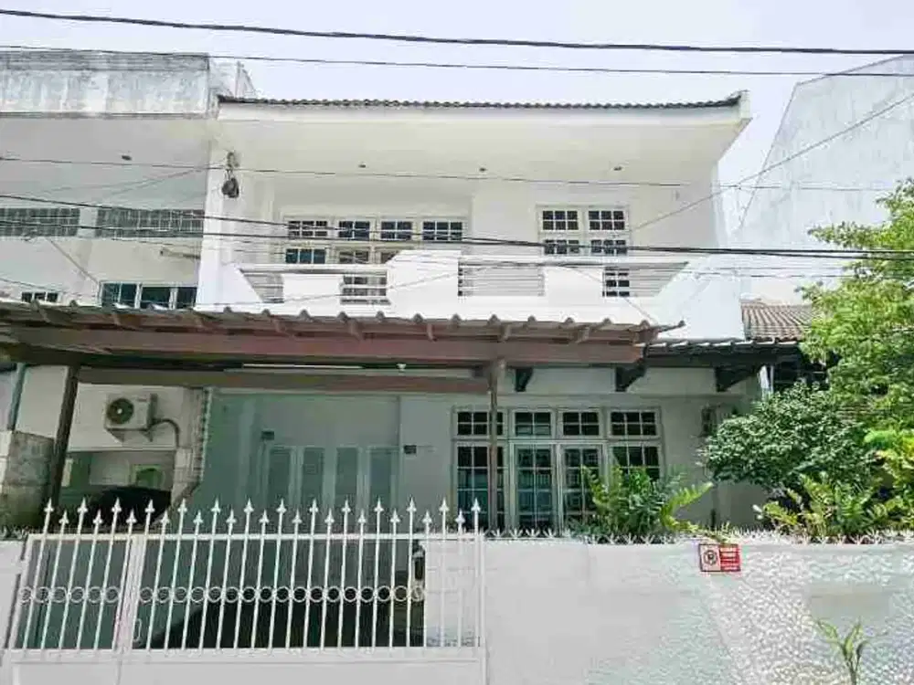 RUMAH 8 x 22 TUBAGUS ANGKE JAKARTA BARAT