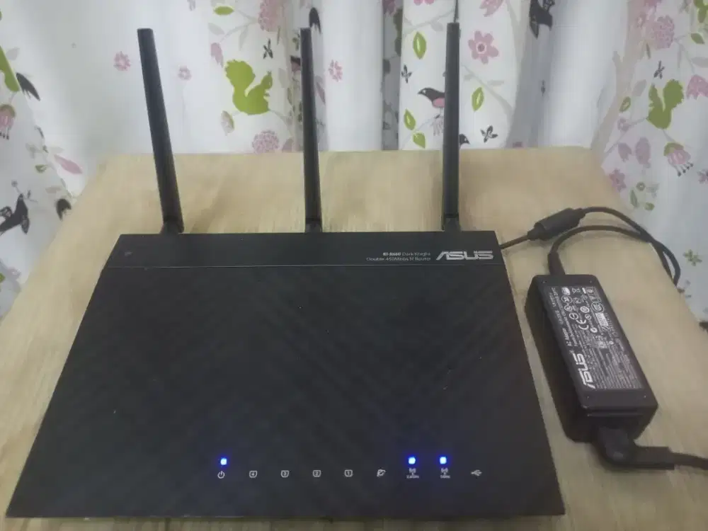Router Asus RT-66U N900 Dual Band.