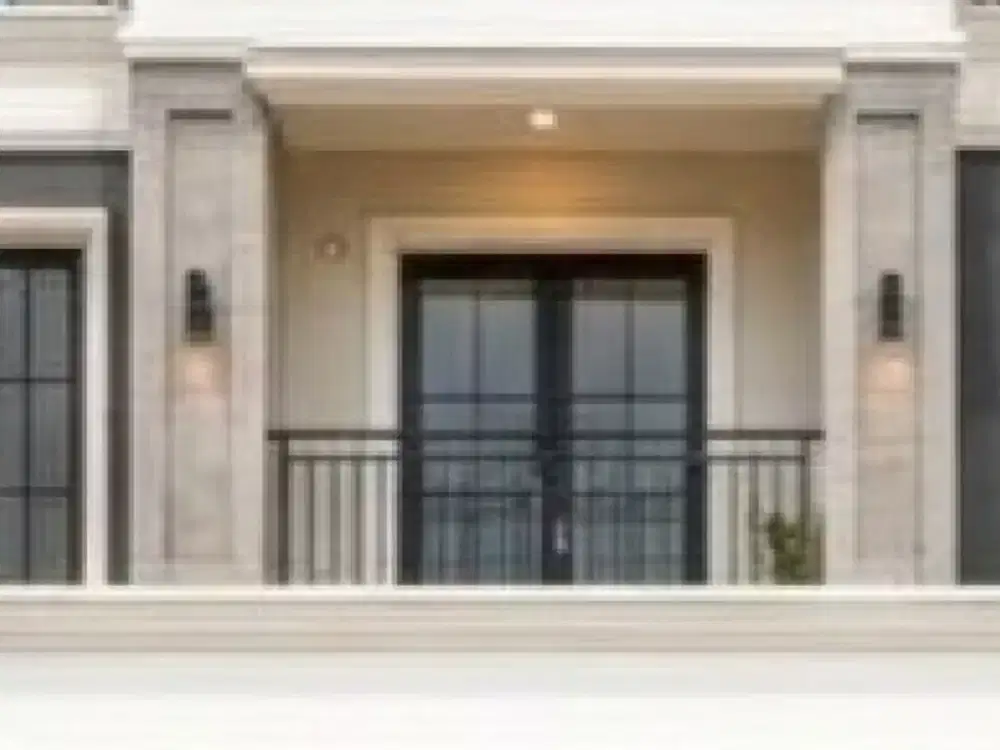 RUMAH MEWAH & MODERN DI KAWASAN PRESTISIUS MANYAR, SURABAYA TIMUR!