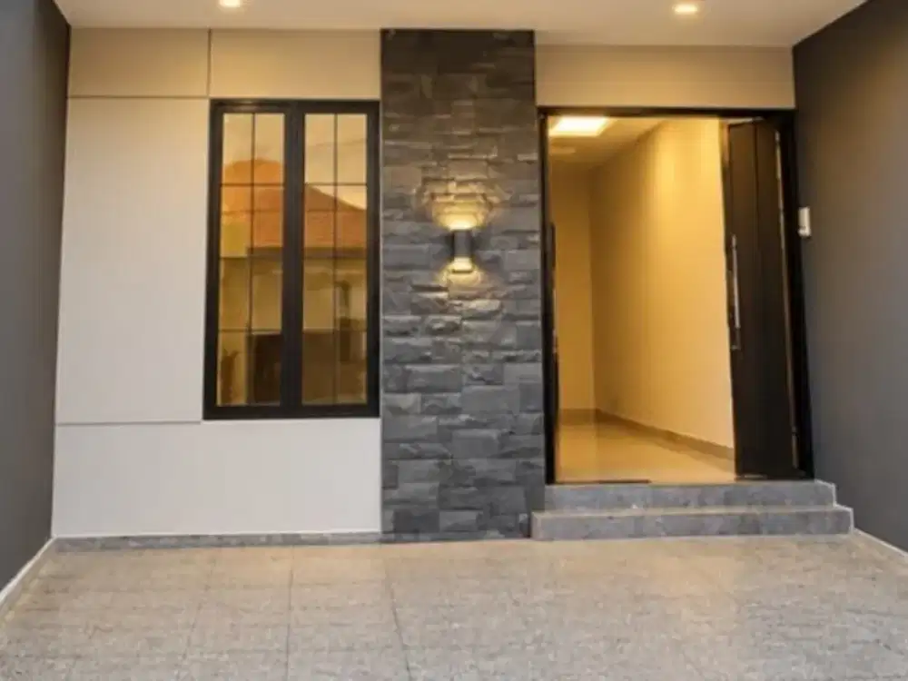 DIJUAL : RUMAH BRAND NEW / SIAP HUNI - MANYAR TIRTOYOSO