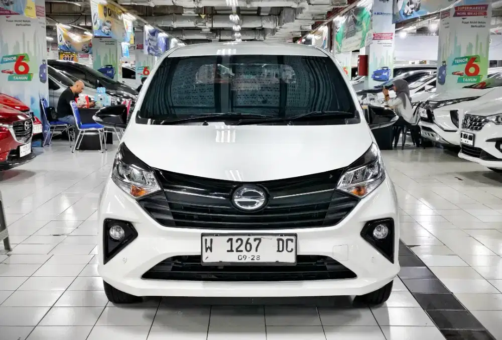 DAIHATSU SIGRA R 1.2 DELUXE AT 2023 PUTIH