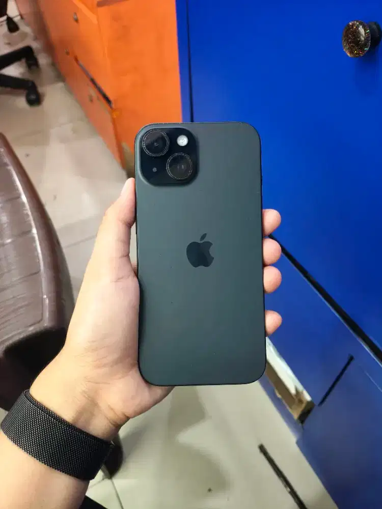 Seken Iphone 15 128gb ibox Garansi Off