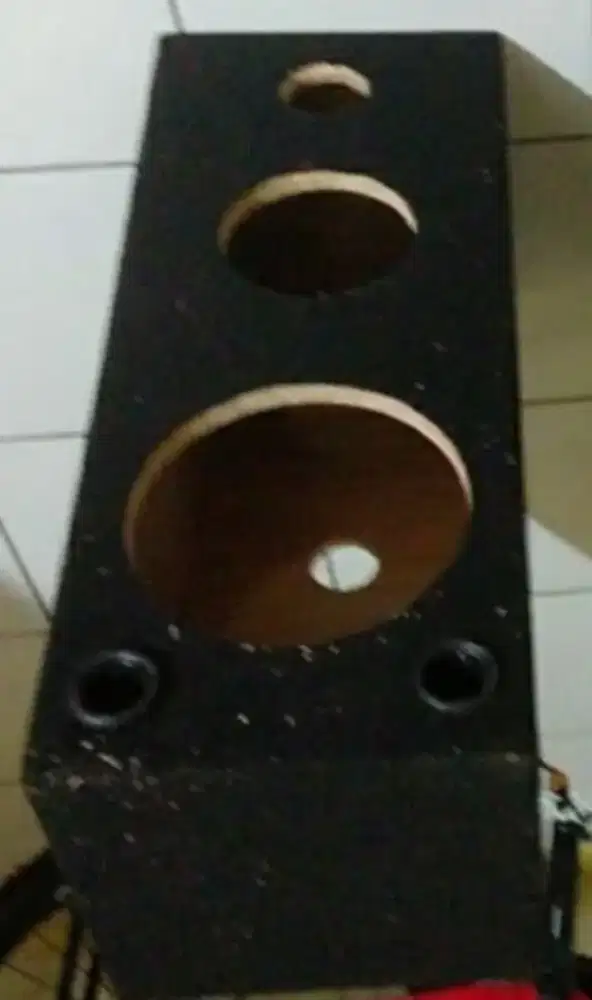 BOX SPEAKER MODEL LC