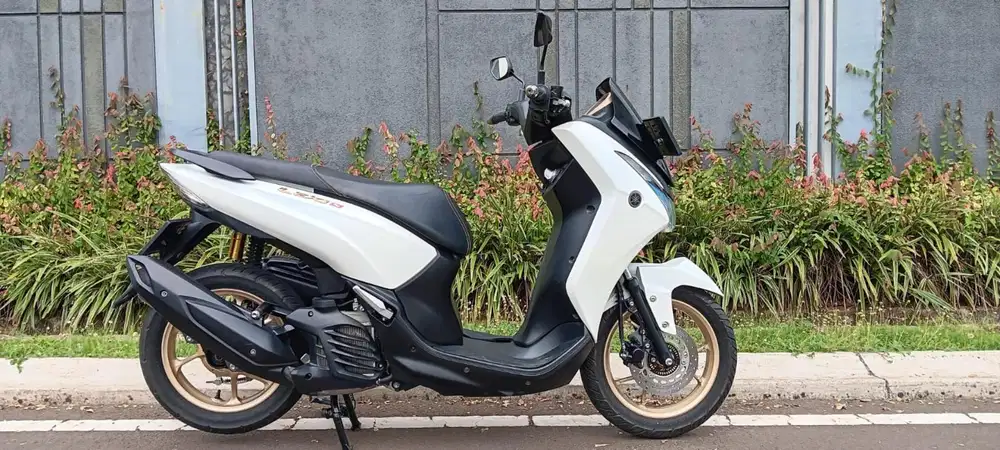 Lexi S keyles low kM 2019 pajak super panjang