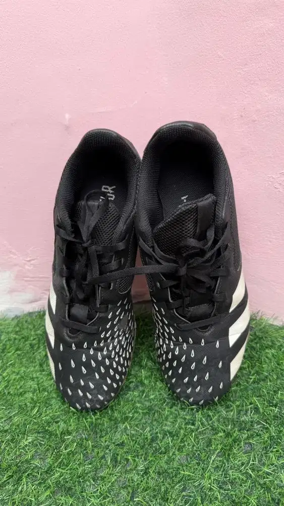 DIJUAL SEPATU FUTSAL ADIDAS PREDATOR