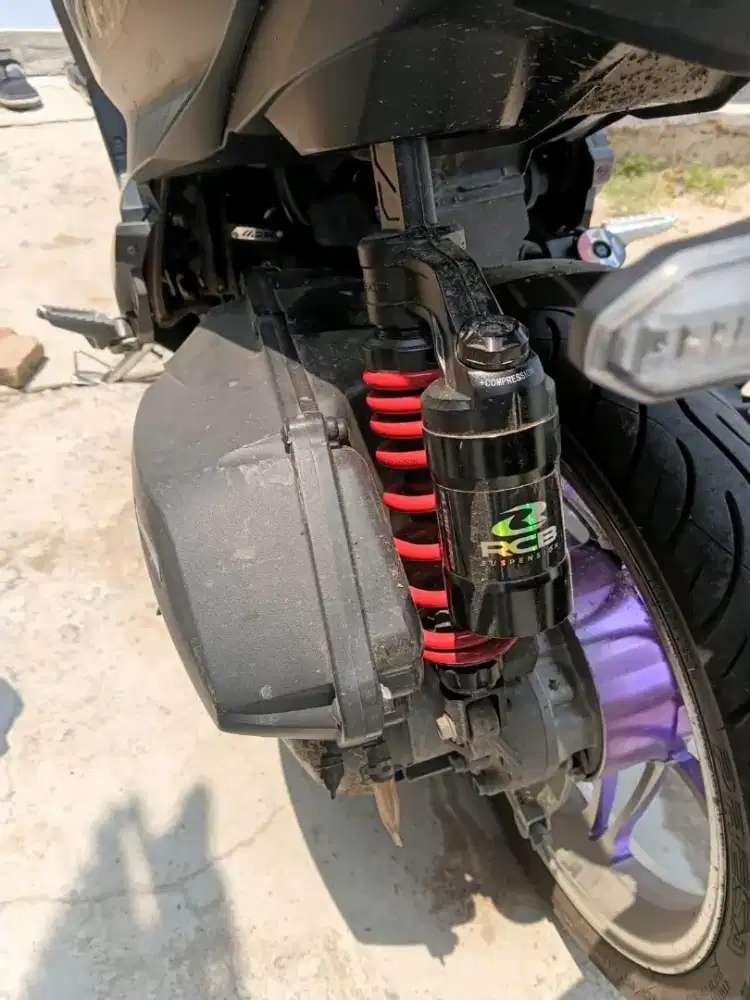 Jual aja velg vnd sama banya maxxis shock RCB