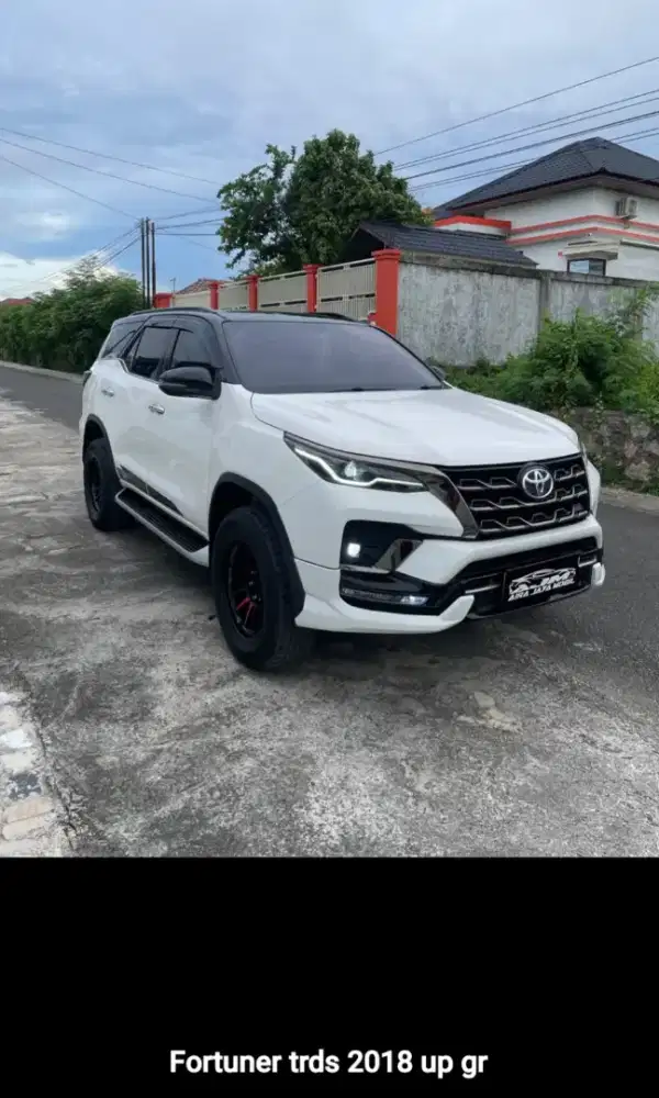 Toyota Fortuner TRD S upgrade GR2,8 2022 metic solar
