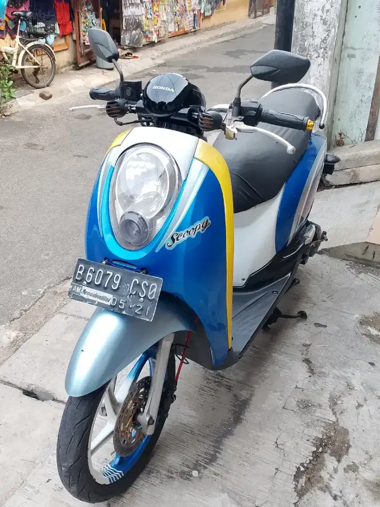 Scoopy karbu 2011