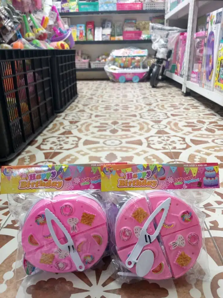 mainan anak kue potong