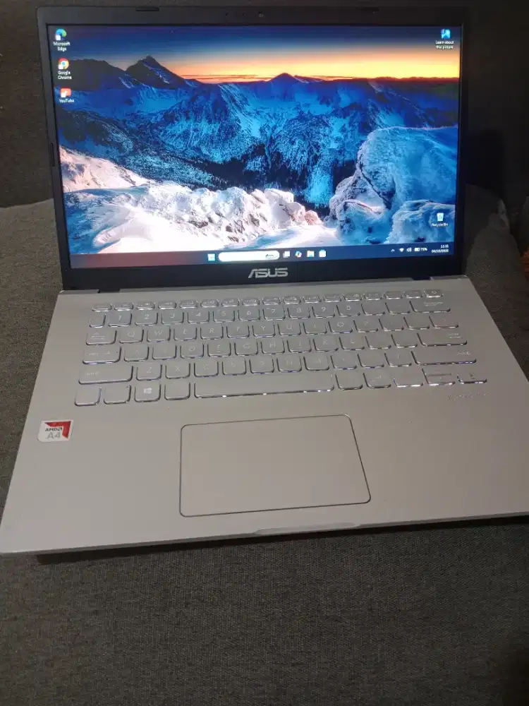 Asus - Ram 8Gb, SSD 256Gb