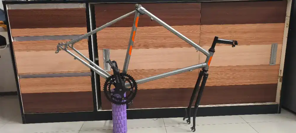 Frame 700c 29 balap klasik sz 52
