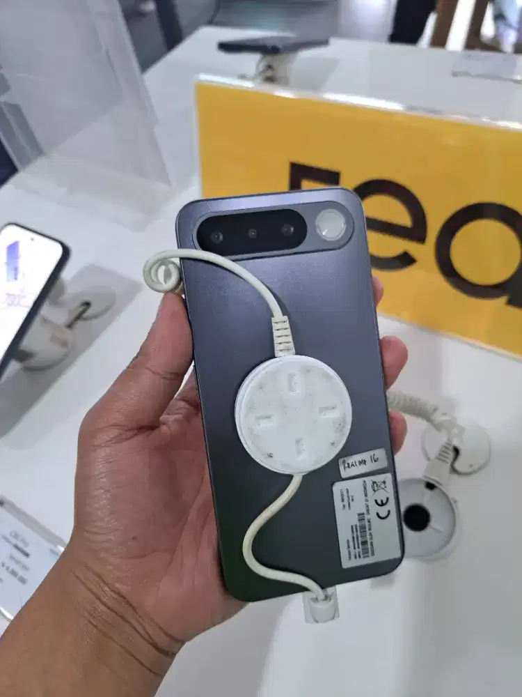 Realme 16 Cicilan / Cash