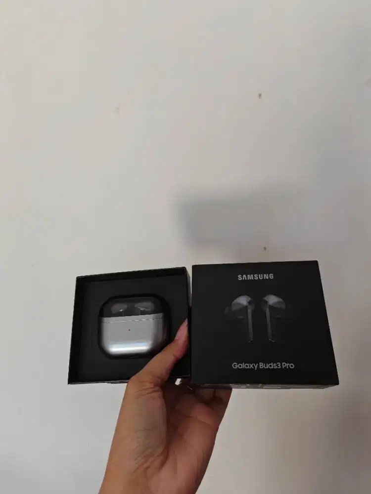 Samsung Galaxy Buds 3 Pro Bekas