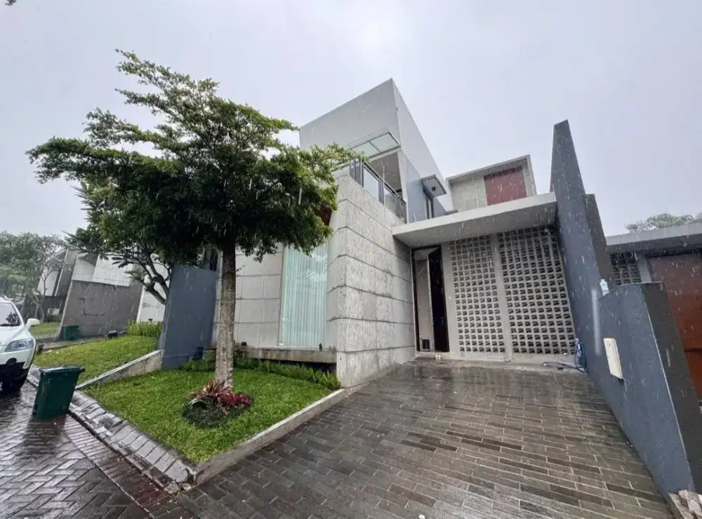 Rumah Villa batu, istimewa