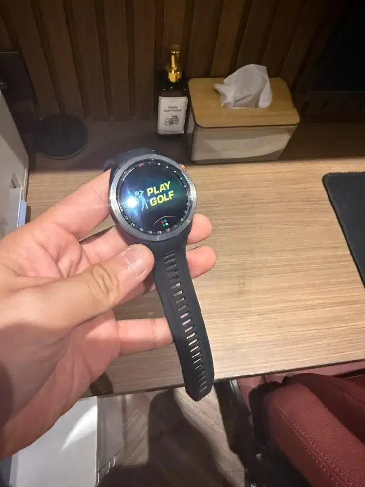 Jual Garmin Approach S70 Like new