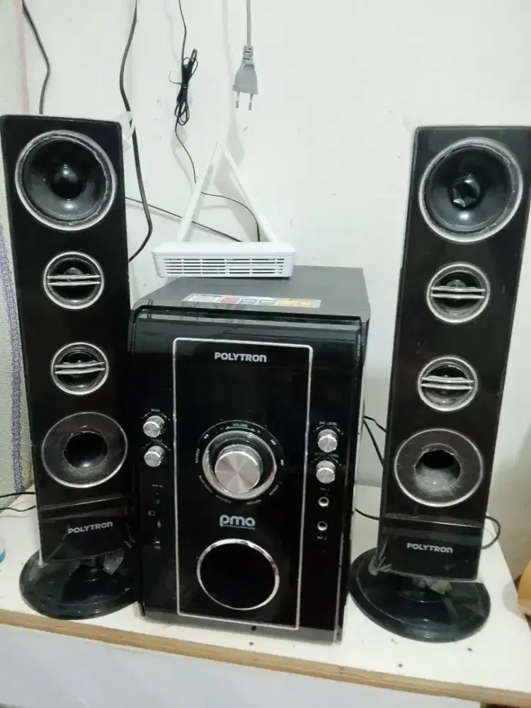 Di jual speaker Polytron