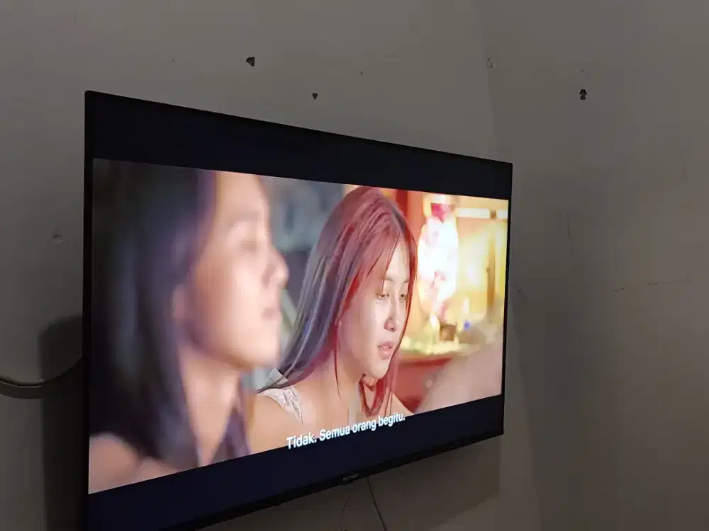 Smart TV google Polytron 4k 43inc