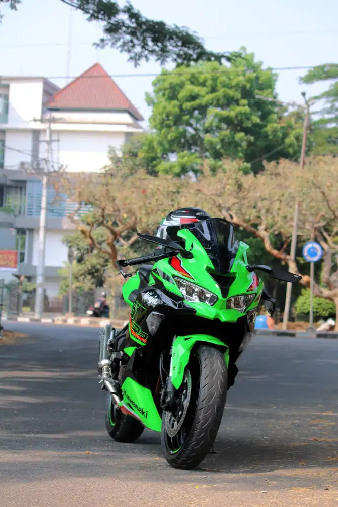 ZX 25 RR ABS KRT II Plat Jogja II Nomor Cantik II KM rendah II 3000an