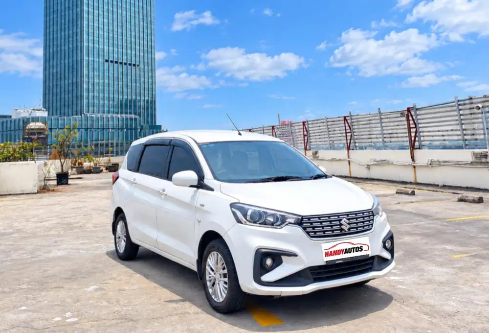 Suzuki Ertiga GL Tahun 2021 Automatic Putih Metalik