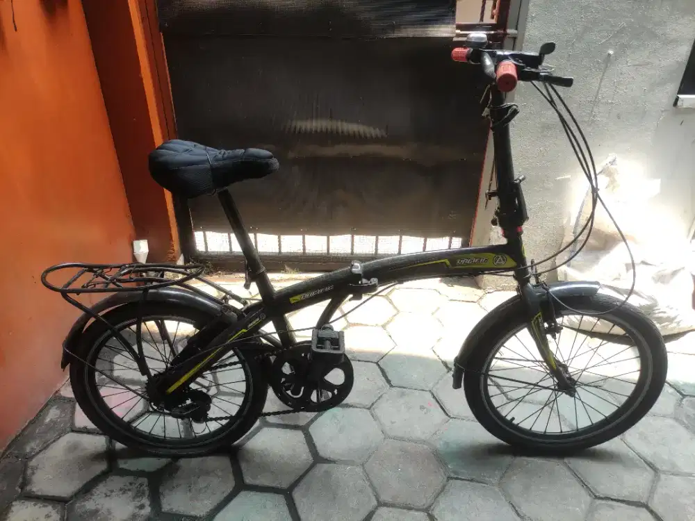 Sepeda lipat Ukuran ban 20