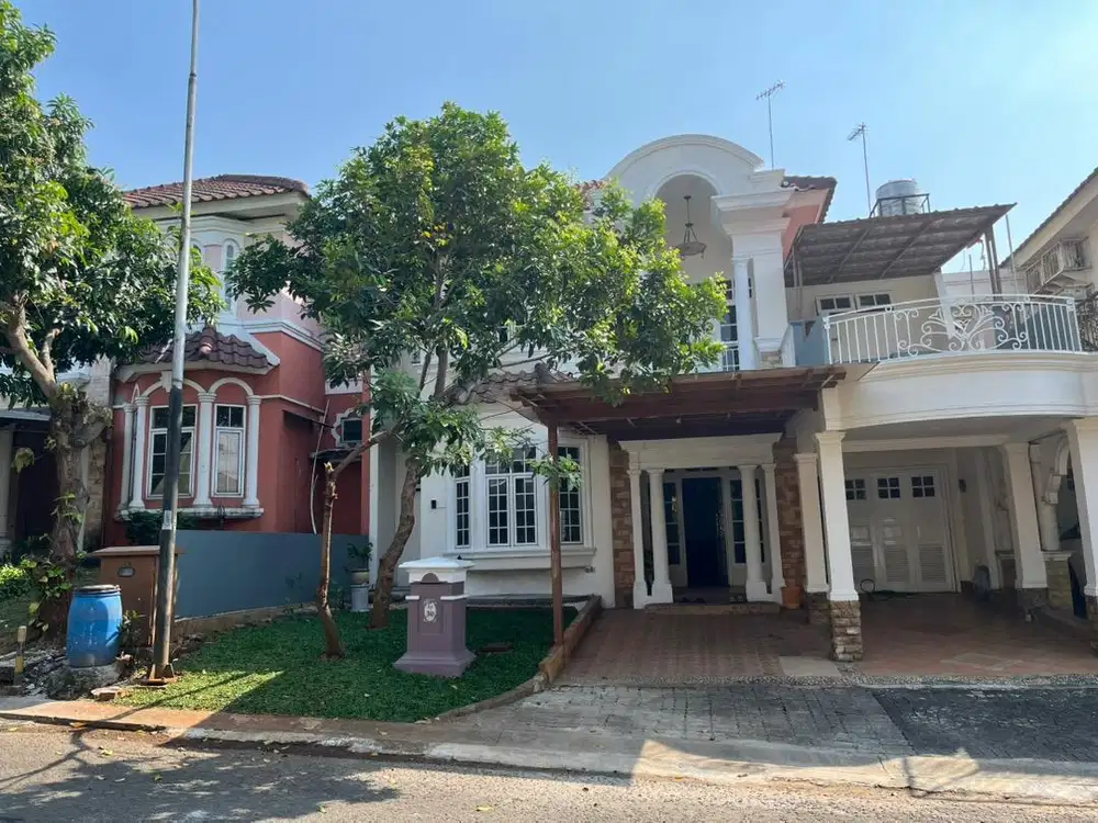 Legenda Wisata Full furnished Rumah 4 Kmr+1 kmr mba, 2,5 lantai