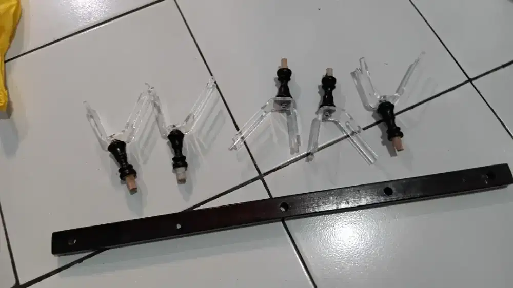 Dijual.. 5 jejer kanco akrilik harga 40 rb