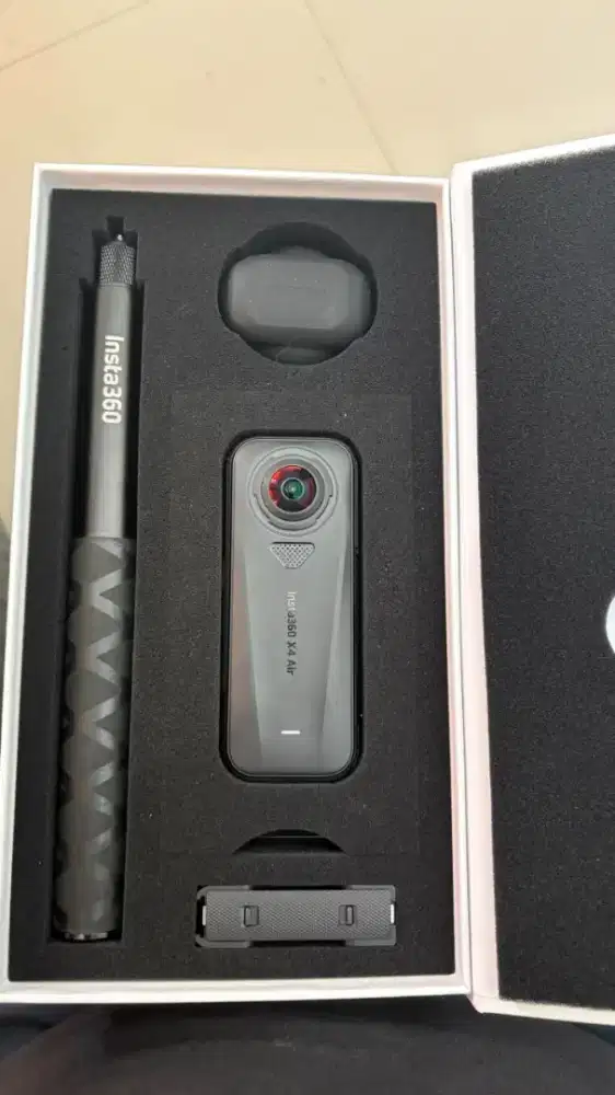 Camera insta 360 X4 Air starter bundle