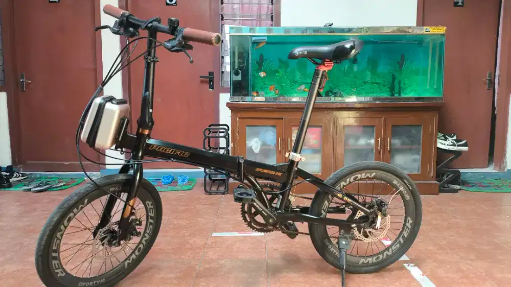 Sepeda lipat Pacifik Splendid AX 20