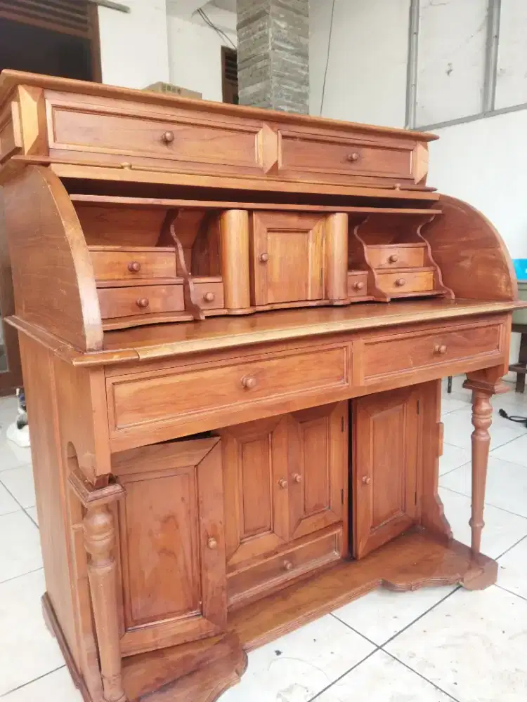 Meja Belajar UNIK Full Kayu JATI