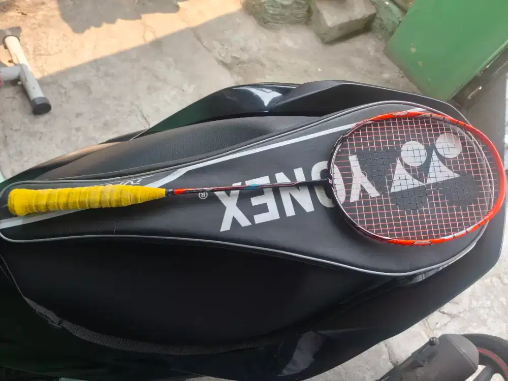 Di jual Raket Yonex Nanoray z speed