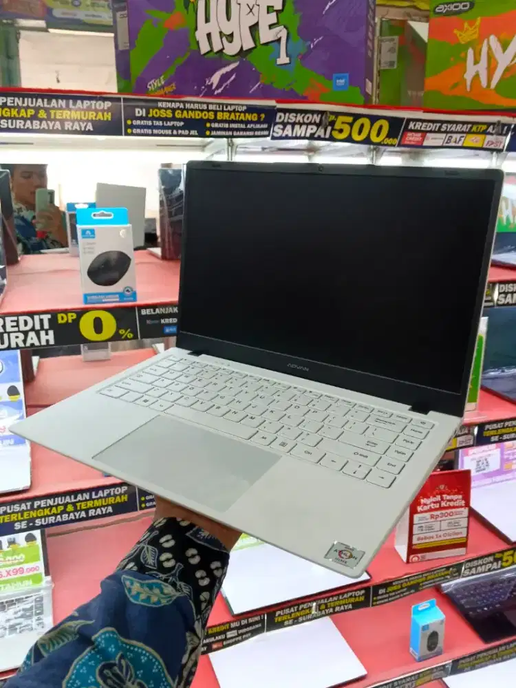 Promo banting harga laptop baru ram 4gb