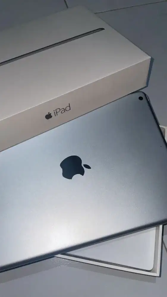 iPad gen 7wifi only