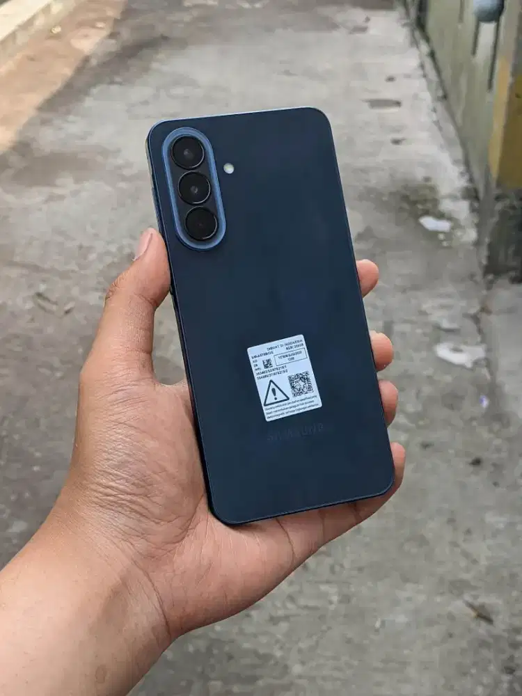 Samsung A57 8/256 Gb