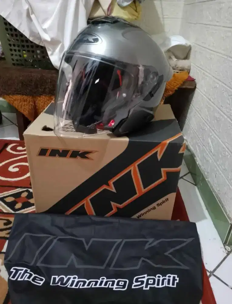 Helm Ink Halface