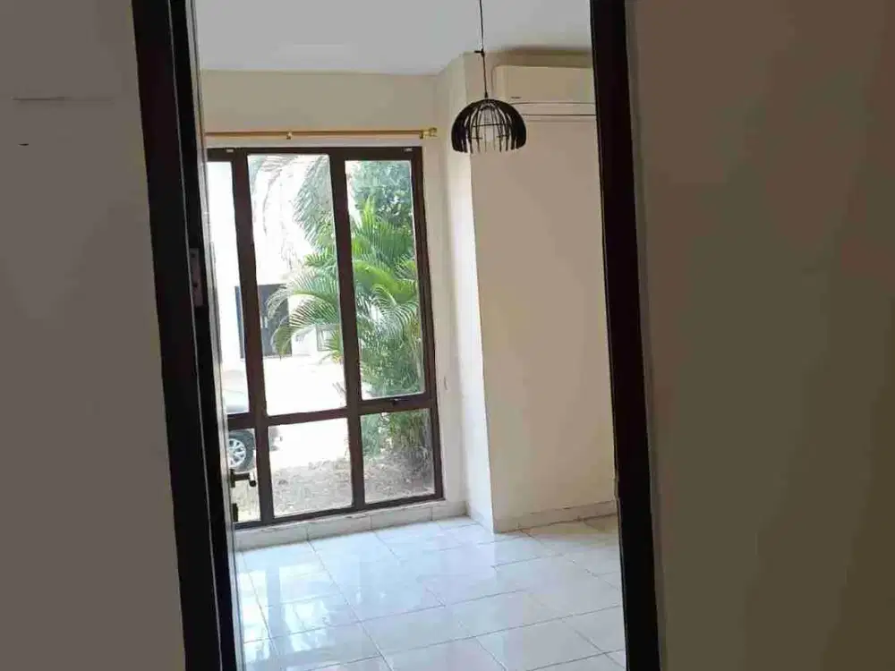 DISEWAKAN MURAH SAJA SIAP HUNII GREEN COVE BSD CITY