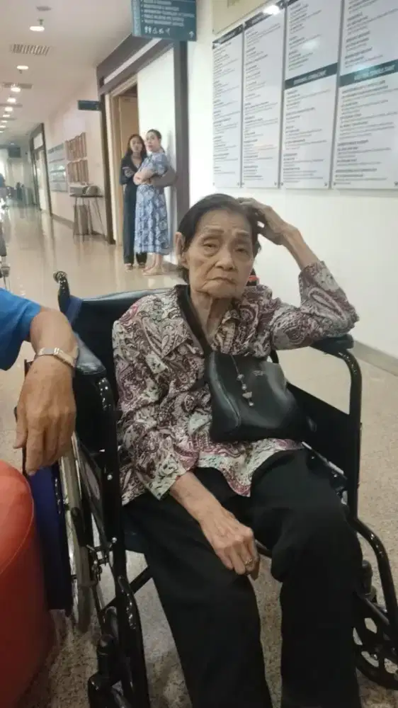 Dicari Pembantu untuk urus orangtua dan rumah tangga