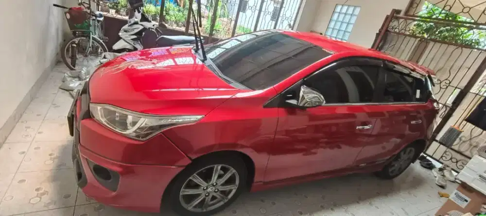 Toyota Yaris AT TRD 2015
